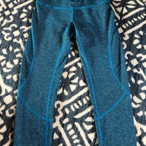 Zella live in crop leggings